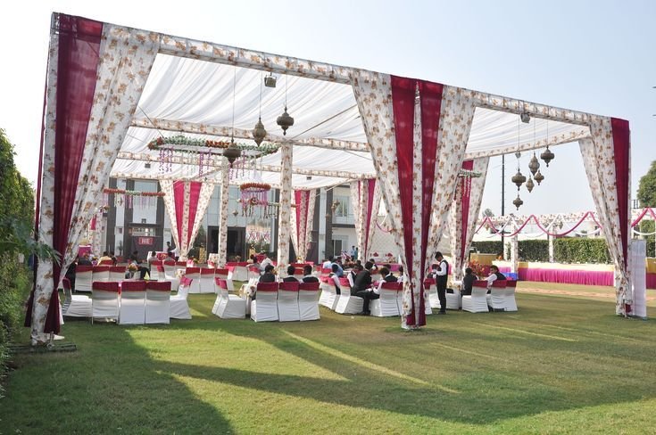 Floral Day Lawn Wedding Decoration Kanpur